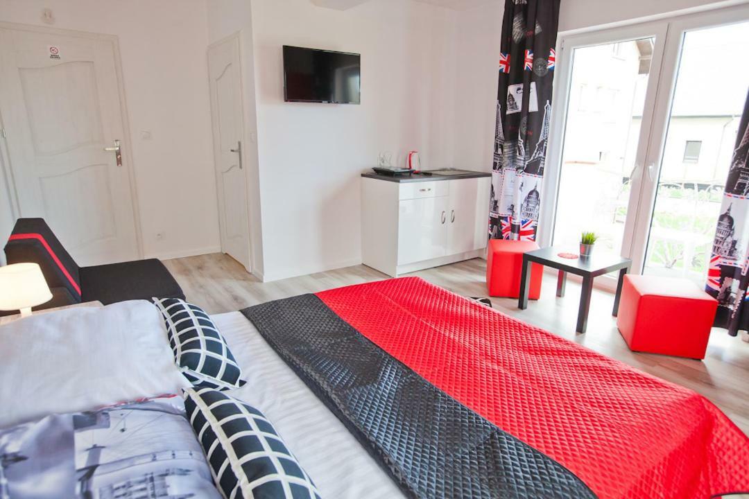 Blekit Oceanu Apartment Wladyslawowo Luaran gambar